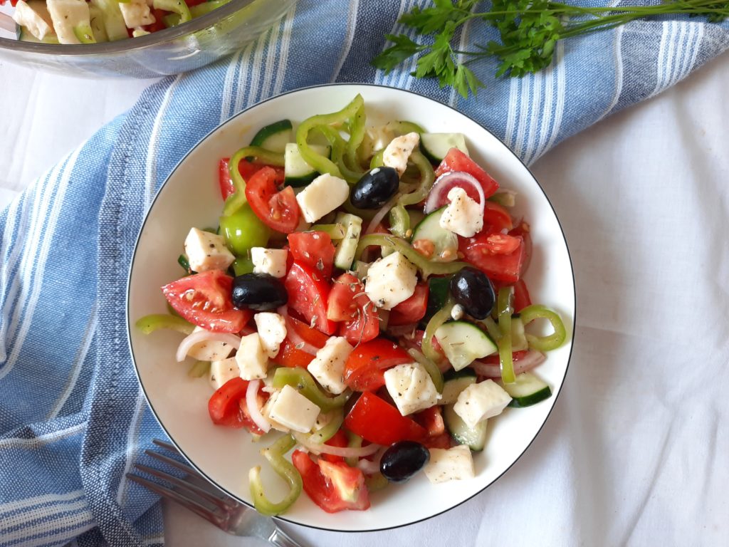Horiatiki Salata: Greek Salad